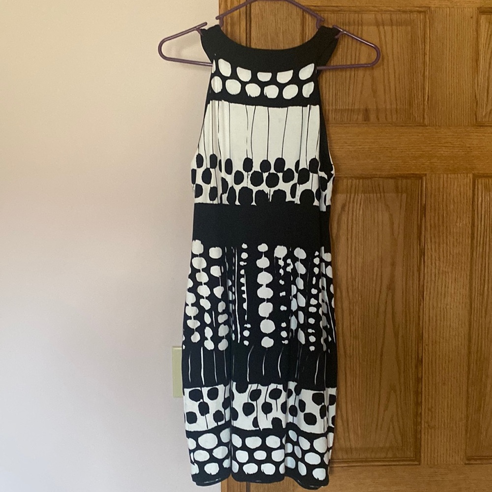 NueVa designer dress black and white size 8